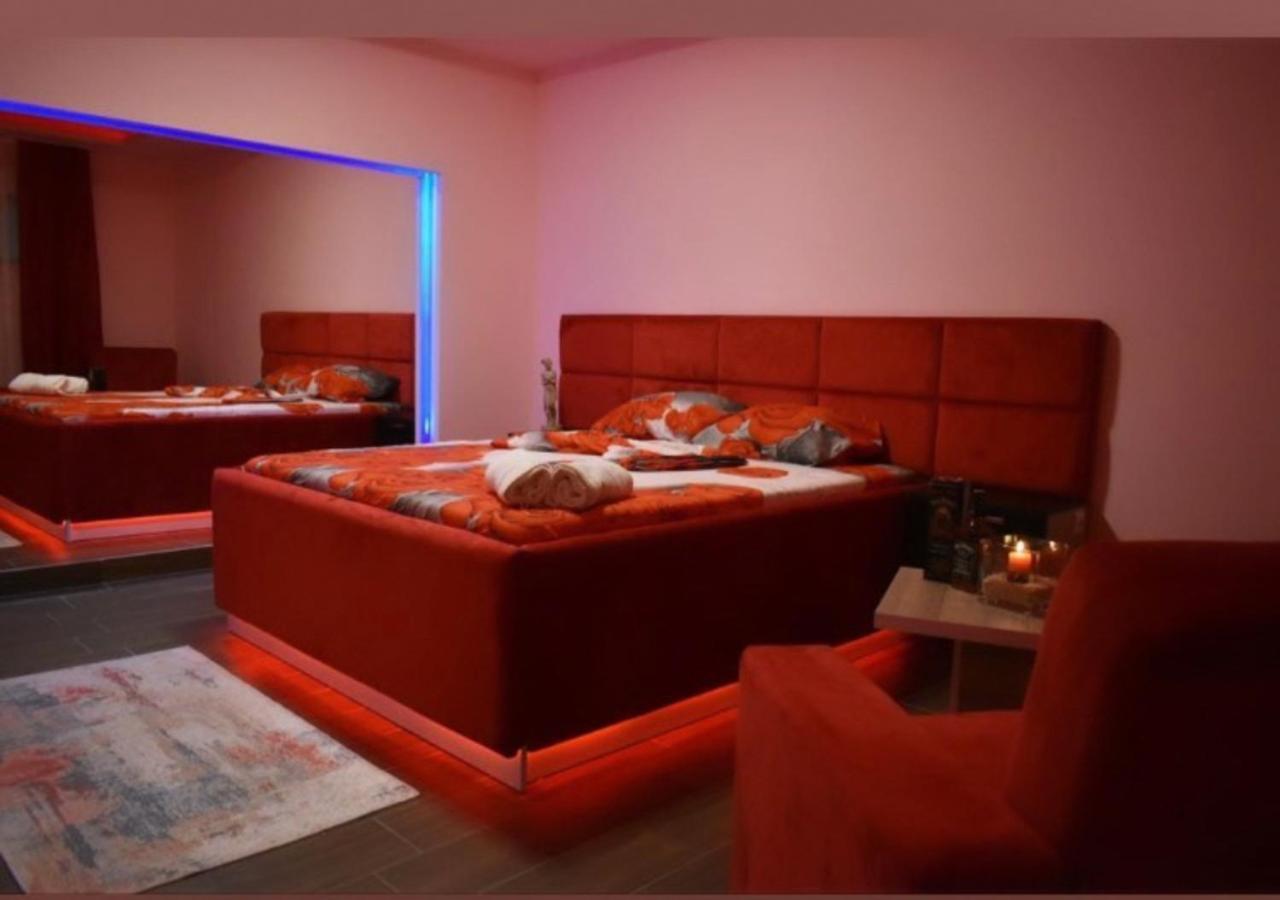 Motel Villa Star Gjilan Esterno foto